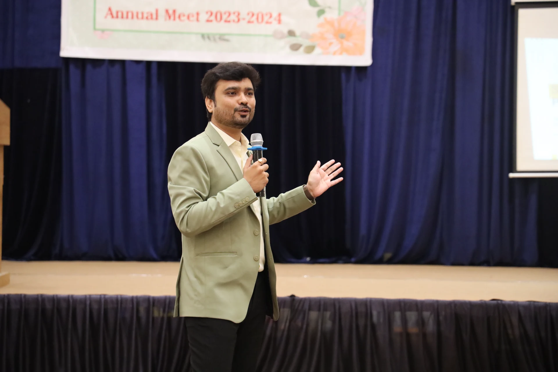 Corporate Keynote Speaker for Navi Mumbai IT Parks — Motivating Teams in Airoli, Vashi, Mahape, and Belapur