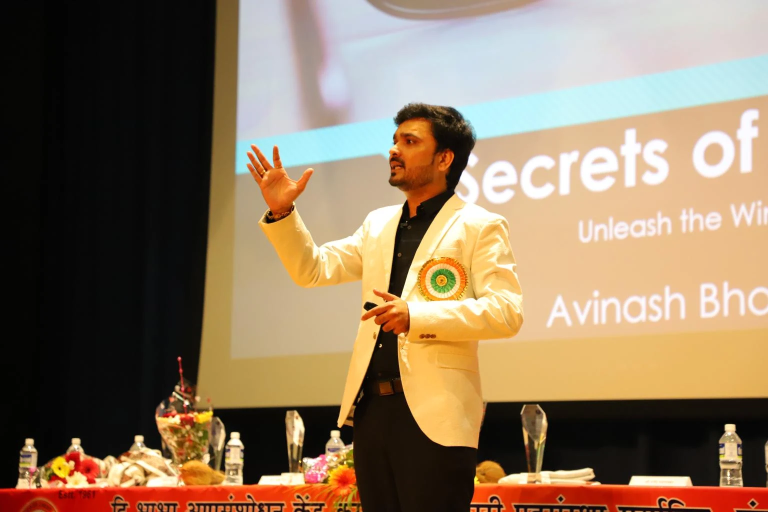 Why Hire an External Corporate Trainer Instead of Internal Training in Pune