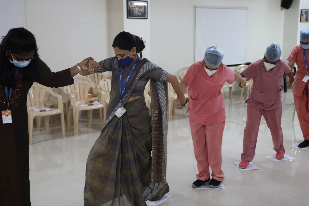 Customer जिंकला नाही तर तुम्ही हराल | Corporate Reality