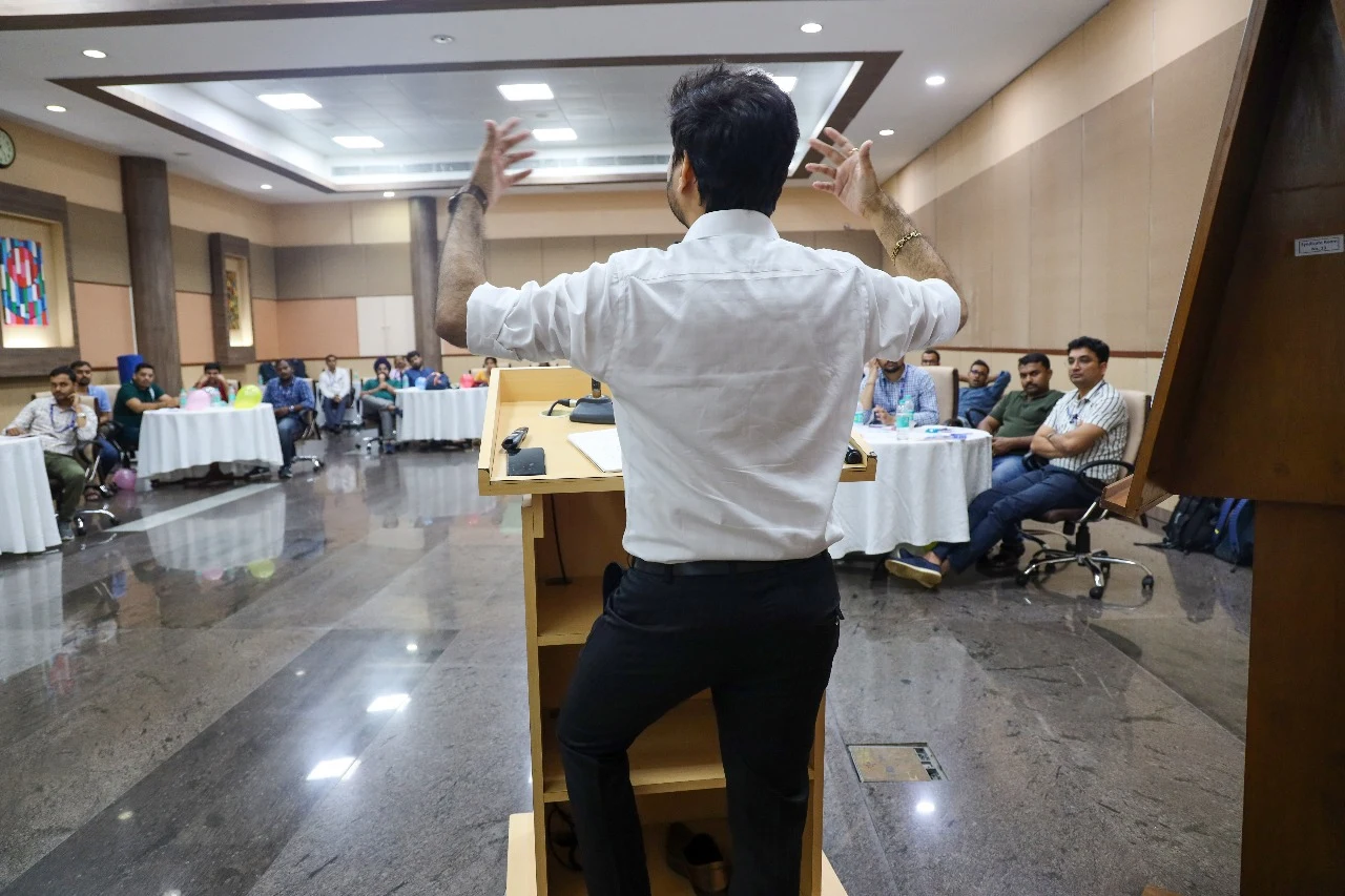 Why Your Business Needs One Dashboard, Not 7 Reports