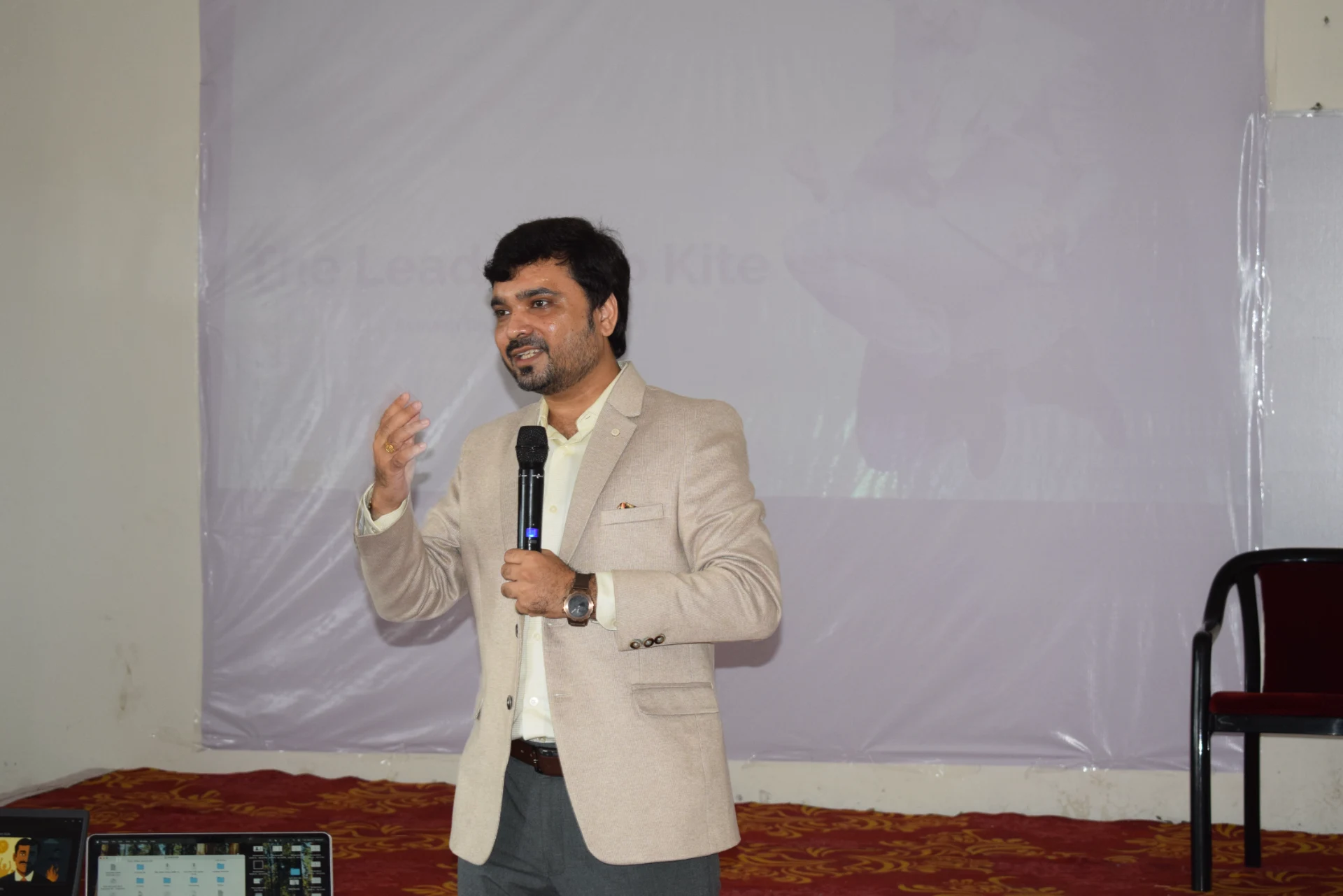 Motivational Speaker for Nashik's Automotive Industry: Energizing Teams at Mahindra, Bosch, and 450 Plus Auto Component Manufacturers