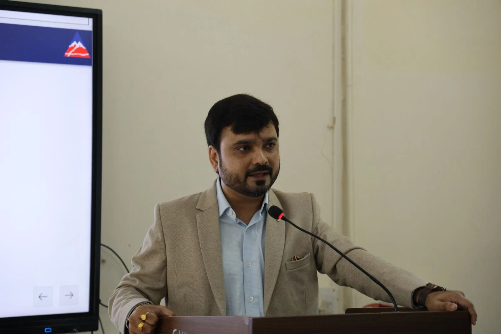 Why Aurangabad's Tier-2 to Tier-1 Leap Demands Corporate Motivational Speakers — The Samruddhi Mahamarg Effect